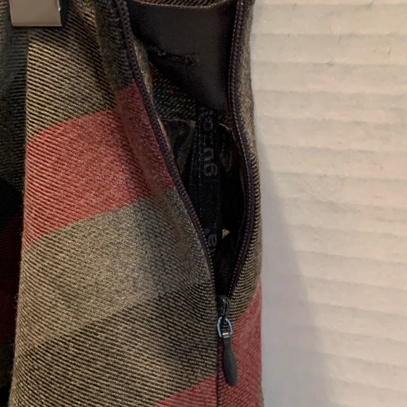 GUZELLA NEW W/Tag Gray Plaid Pleated SKIRT Sz 14 - Picture 3 of 8